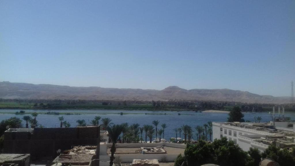 Abo Hisham Nile Flat * Luxor